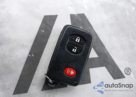 2011 Toyota Prius Two z USA, uszkodzony, nr VIN JTDKN3DU5B0265654